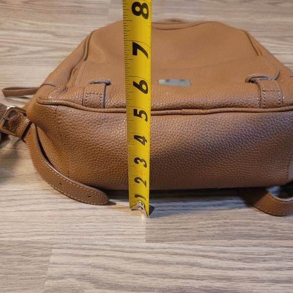 Tan Leather Backpack - Picture 11 of 12
